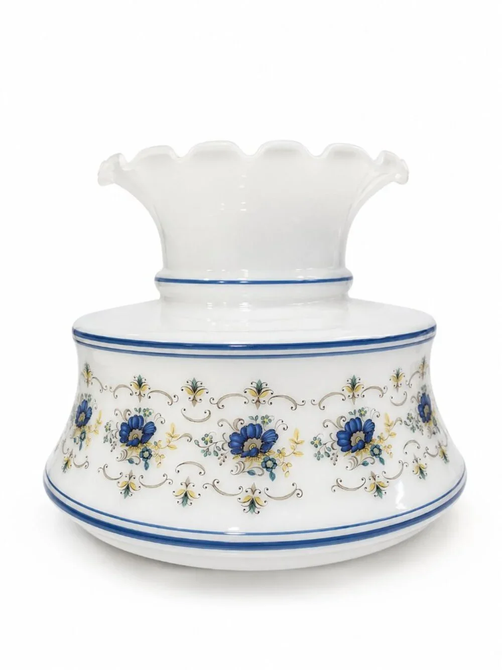 Quoizel Abigail Adams 1973 Milk Glass Hurricane Lamp Shade Blue Poppy GWTW